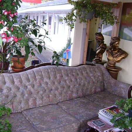 Lakelawn B&B And Motel Ярмут Экстерьер фото