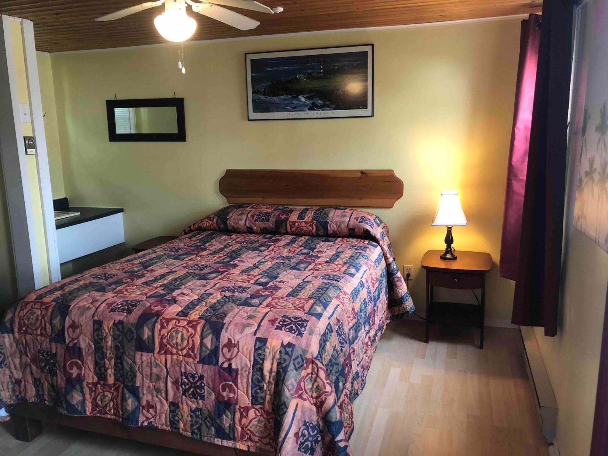 Lakelawn B&B And Motel Ярмут Экстерьер фото