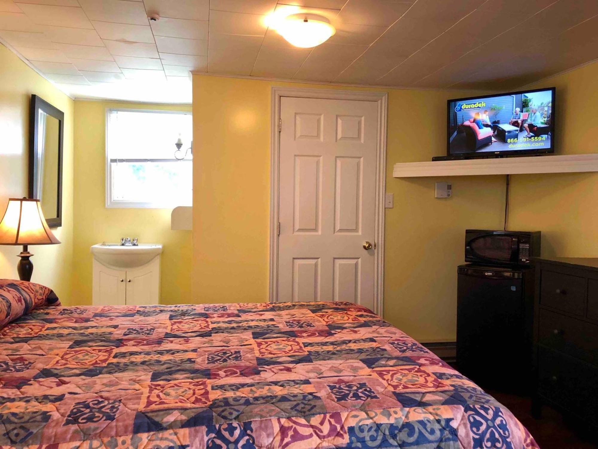 Lakelawn B&B And Motel Ярмут Экстерьер фото