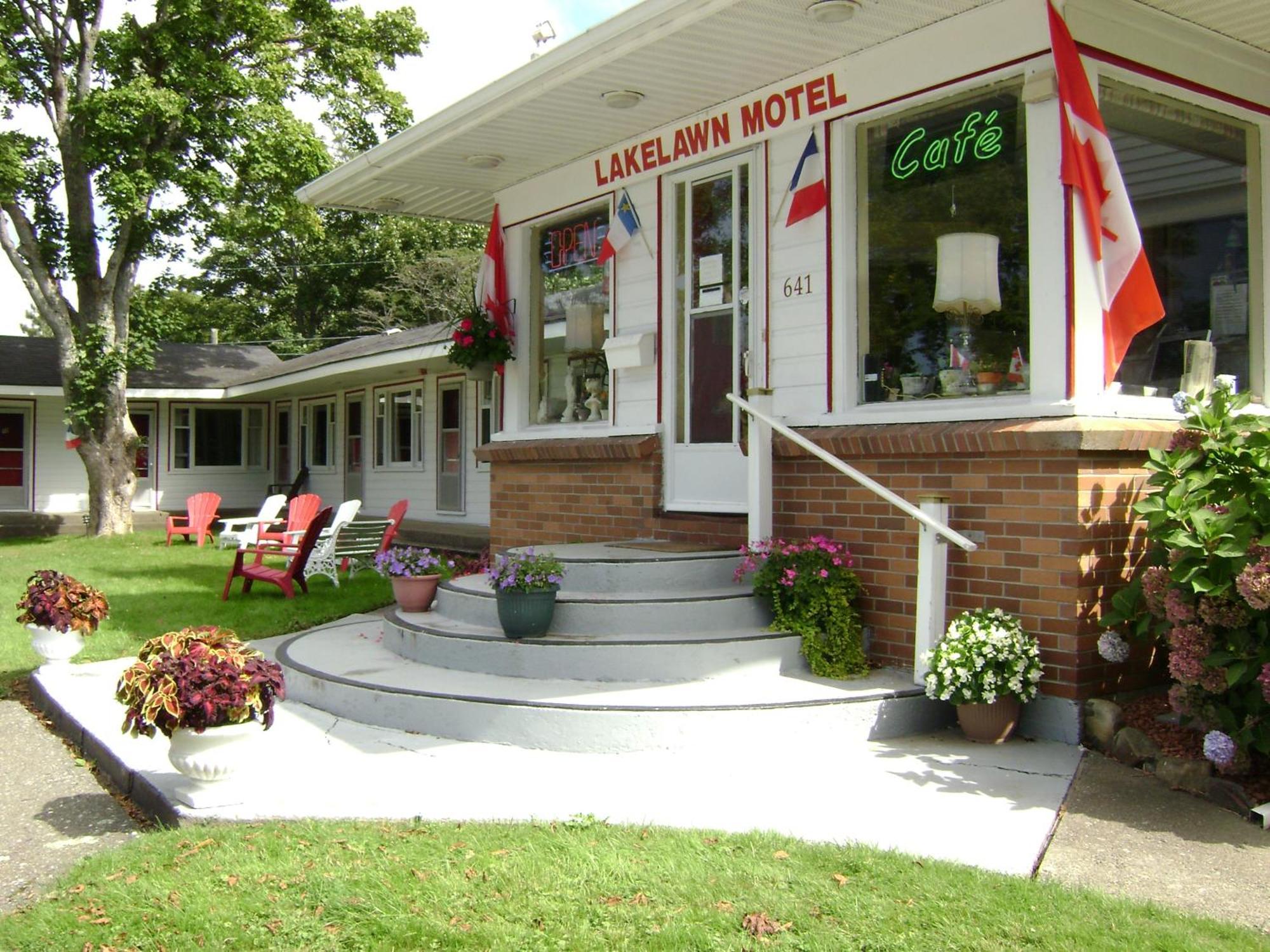 Lakelawn B&B And Motel Ярмут Экстерьер фото